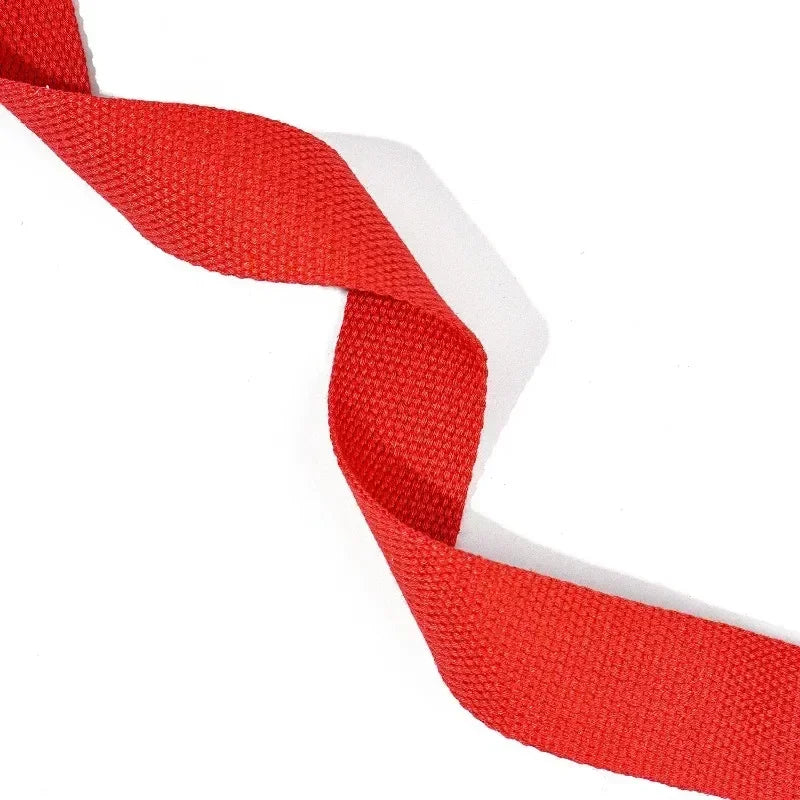 Durable Yoga Stretch Strap – 1.8m Cotton with Adjustable D-Ring for Flexibility & Alignment